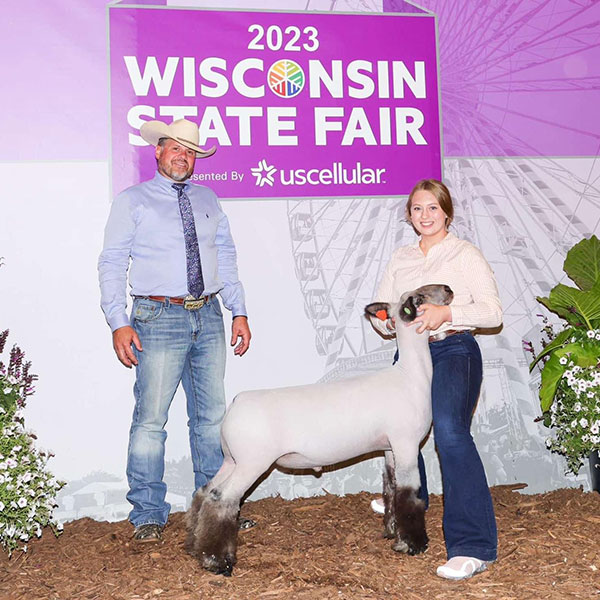 Reserve Grand Champion Performance Lamb<br />
Grand Champion Live Visual Lamb<br />
Wisconsin State Fair